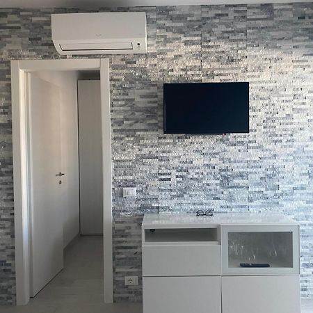 Appartamento Incantevole 300M Dal Mare Lignano Sabbiadoro Luaran gambar